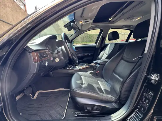 BMW-335i-2008