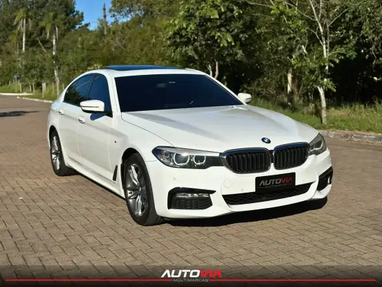 BMW-530i-2.0 16V TURBO GASOLINA M SPORT AUTOMÁTICO BMW-530i-2018