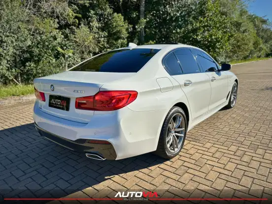 BMW-530i-2.0 16V TURBO GASOLINA M SPORT AUTOMÁTICO BMW-530i-2018