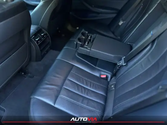 BMW-530i-2.0 16V TURBO GASOLINA M SPORT AUTOMÁTICO BMW-530i-2018