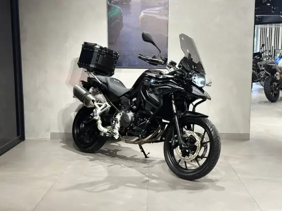BMW F 800 GS PLUS BMW F 800 GS PLUS