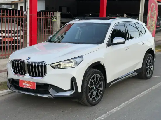 BMW-X1-2024
