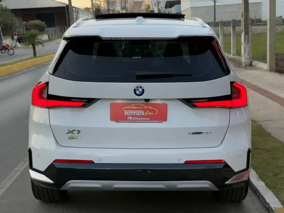 BMW-X1-2.0 16V TURBO GASOLINA SDRIVE20I X-LINE STEPTRONIC BMW-X1-2024