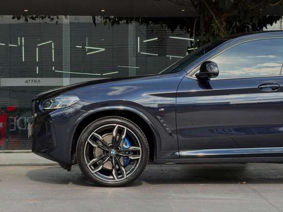 BMW-X4-2023