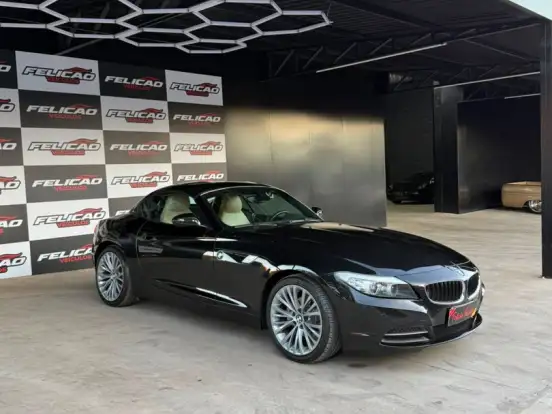 BMW-Z4-2.5 I6 GASOLINA SDRIVE23I AUTOMÁTICO BMW-Z4-2011