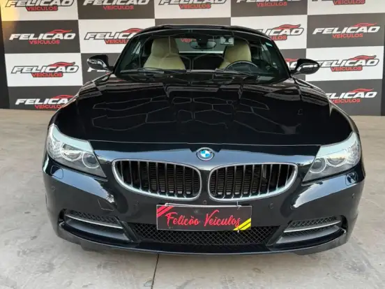 BMW-Z4-2.5 I6 GASOLINA SDRIVE23I AUTOMÁTICO BMW-Z4-2011