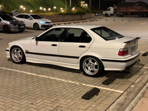BMW 328i 2.8 SEDAN 24V GASOLINA 4P MANUAL
