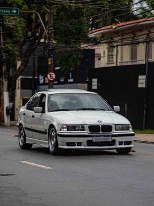 BMW-328i-1996