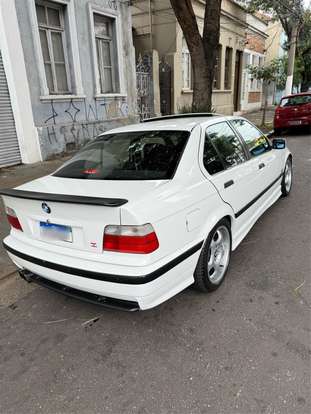 BMW-328i-1996