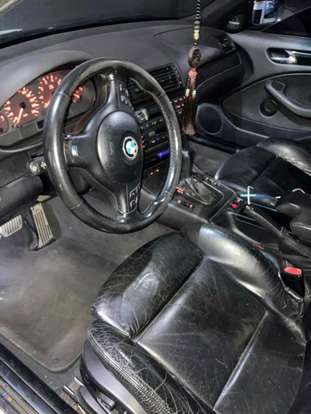 BMW-330i-2001