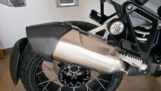 BMW-R 1300 GS ADVENTURE TRIPLE BLACK-2025