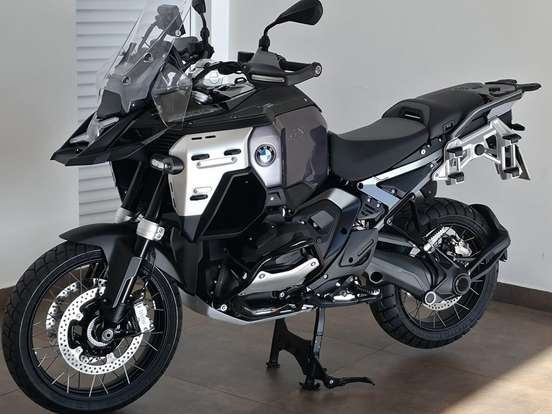 BMW-R 1300 GS ADVENTURE TRIPLE BLACK BMW-R 1300 GS ADVENTURE TRIPLE BLACK-2025