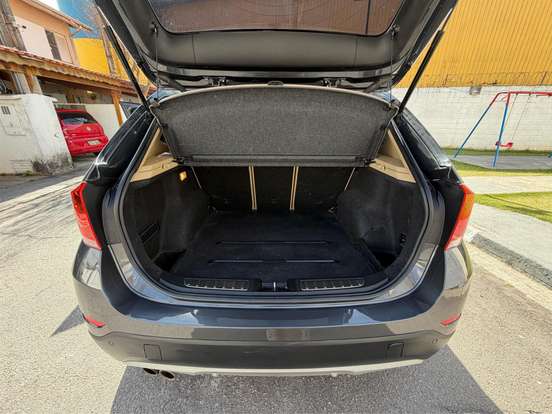 BMW-X1-2.0 16V TURBO ACTIVEFLEX SDRIVE20I 4P AUTOMÁTICO BMW-X1-2015