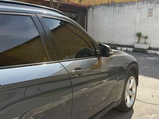 BMW-X1-2.0 16V TURBO ACTIVEFLEX SDRIVE20I 4P AUTOMÁTICO BMW-X1-2015