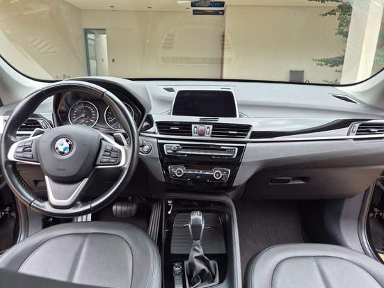 BMW-X1-2.0 16V TURBO ACTIVEFLEX SDRIVE20I X-LINE 4P AUTOMÁTICO BMW-X1-2017