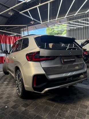 BMW-X1-2023