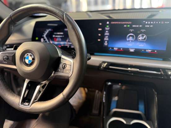 BMW-X1-2023
