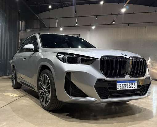 BMW-X1-2025