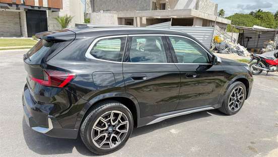 BMW-X1-2023
