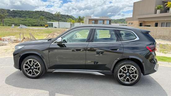 BMW-X1-2023