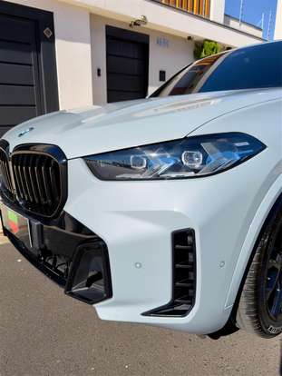 BMW-X5-2023