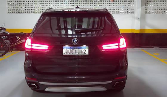 BMW X5 4.4 V8 TURBO GASOLINA XDRIVE50I SECURITY AUTOMÁTICO
