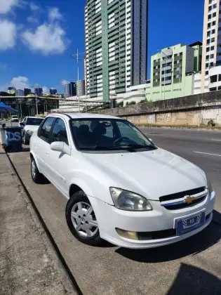 CHEVROLET CLASSIC 1.0 MPFI LS 8V FLEX 4P MANUAL CHEVROLET CLASSIC 1.0 MPFI LS 8V FLEX 4P MANUAL