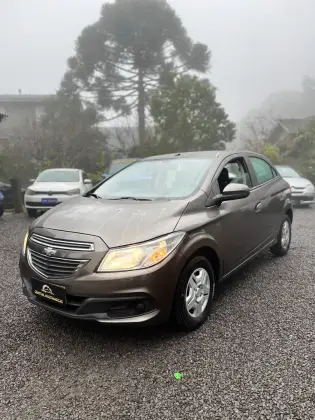CHEVROLET ONIX 1.0 MPFI LT 8V FLEX 4P MANUAL CHEVROLET ONIX 1.0 MPFI LT 8V FLEX 4P MANUAL