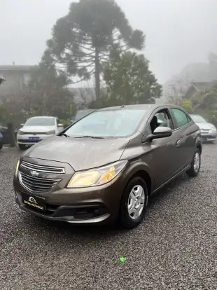 CHEVROLET-ONIX-2013