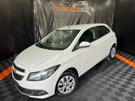 CHEVROLET ONIX 1.4 MPFI LT 8V FLEX 4P AUTOMÁTICO CHEVROLET ONIX 1.4 MPFI LT 8V FLEX 4P AUTOMÁTICO