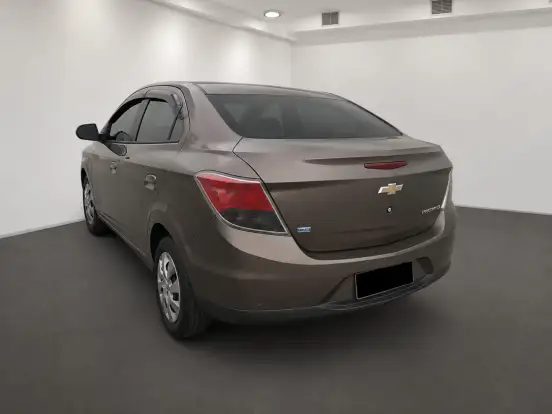 CHEVROLET-PRISMA-2013
