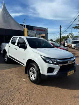 CHEVROLET S10 2.8 16V TURBO DIESEL LS CD 4X4 MANUAL CHEVROLET S10 2.8 16V TURBO DIESEL LS CD 4X4 MANUAL