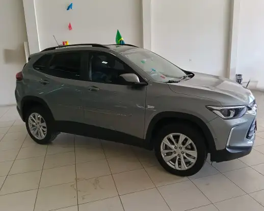 CHEVROLET-TRACKER-2024