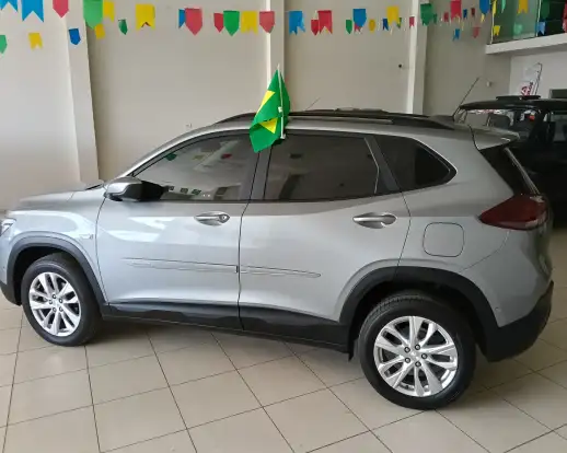 CHEVROLET-TRACKER-2024