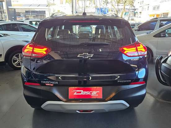 CHEVROLET-TRACKER-2020