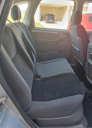 CHEVROLET-MERIVA-2011