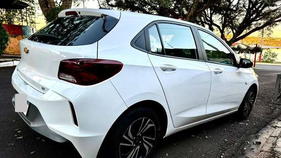 CHEVROLET-ONIX-2024