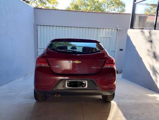 CHEVROLET-ONIX-2017