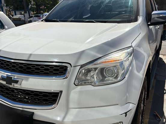CHEVROLET-S10-2.8 LTZ 4X4 CD 16V TURBO DIESEL 4P MANUAL CHEVROLET-S10-2014