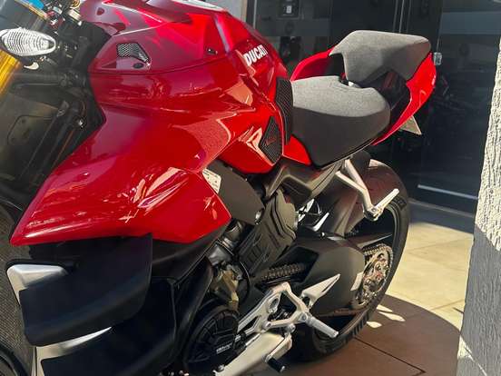 DUCATI-STREETFIGHTER V4 S DUCATI-STREETFIGHTER V4 S-2022