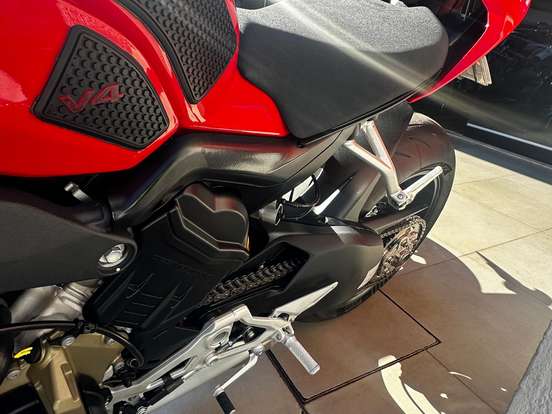 DUCATI-STREETFIGHTER V4 S DUCATI-STREETFIGHTER V4 S-2022