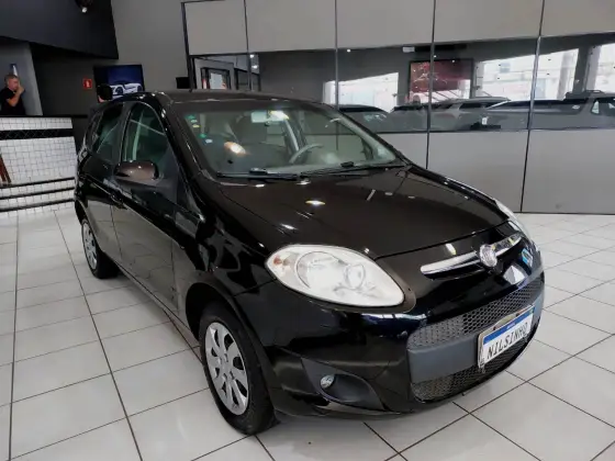 FIAT PALIO 1.4 MPI ATTRACTIVE 8V FLEX 4P MANUAL FIAT PALIO 1.4 MPI ATTRACTIVE 8V FLEX 4P MANUAL
