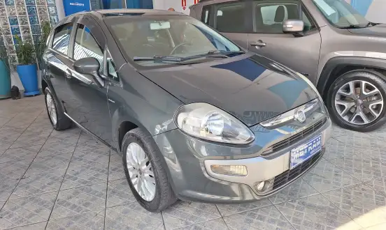 FIAT-PUNTO-1.6 ESSENCE 16V FLEX 4P AUTOMATIZADO FIAT-PUNTO-2013