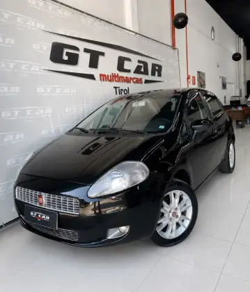 FIAT PUNTO 1.6 ESSENCE 16V FLEX 4P MANUAL FIAT PUNTO 1.6 ESSENCE 16V FLEX 4P MANUAL