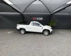 FIAT STRADA 1.3 FIREFLY FLEX FREEDOM CS MANUAL FIAT STRADA 1.3 FIREFLY FLEX FREEDOM CS MANUAL