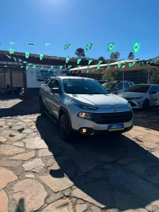 FIAT TORO 1.8 16V EVO FLEX FREEDOM AT6 FIAT TORO 1.8 16V EVO FLEX FREEDOM AT6