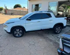 FIAT TORO 1.3 TURBO 270 FLEX FREEDOM AT6 FIAT TORO 1.3 TURBO 270 FLEX FREEDOM AT6