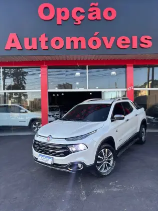 FIAT TORO 2.0 16V TURBO DIESEL VOLCANO 4WD AT9 FIAT TORO 2.0 16V TURBO DIESEL VOLCANO 4WD AT9