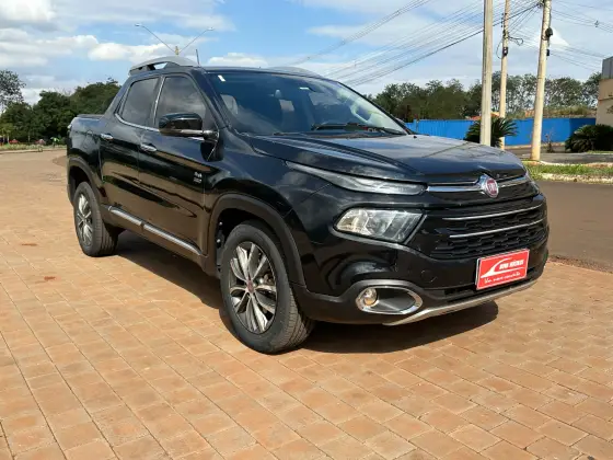 FIAT TORO 2.0 16V TURBO DIESEL VOLCANO 4WD AT9