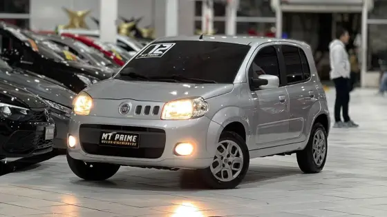 FIAT UNO 1.0 EVO VIVACE 8V FLEX 4P MANUAL FIAT UNO 1.0 EVO VIVACE 8V FLEX 4P MANUAL